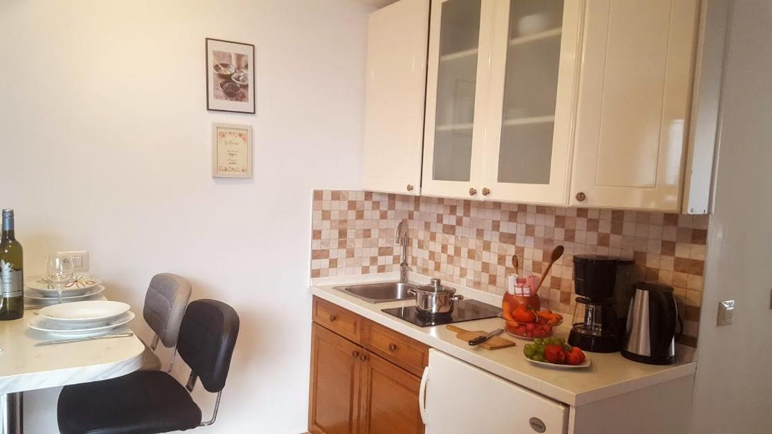 Ferienwohnung Studio Apartman Meli Poreč Exterior foto